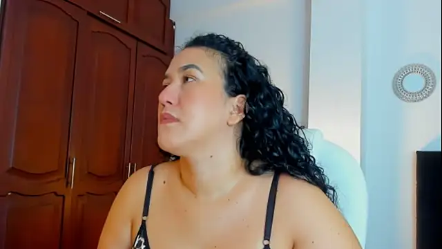 kathyajhonss online show from November 2025 11:09:02 PM