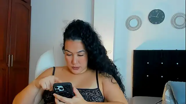 kathyajhonss online show from November 2025 11:41:02 PM