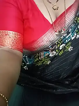 Snapshot of your-sameera chatting on July 2026 05:03:01 AM your-sameera online show from July 2026 05:03:01 AM