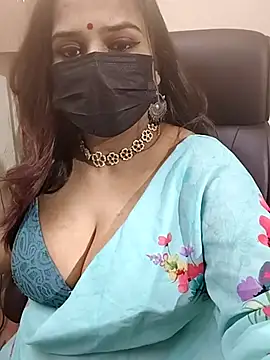 Snapshot of AzadPanchi2024 chatting on September 2025 04:41:01 AM AzadPanchi2024 online show from September 2025 04:41:01 AM