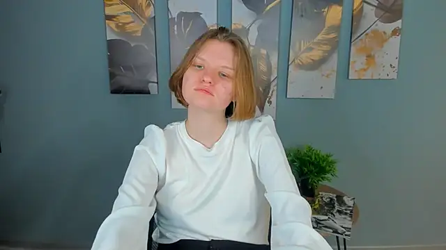 LilianSwall online show from January 2026 06:59:02 PM