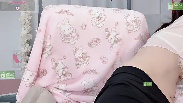 Carly 1 online show from April 2026 11:05:02 AM