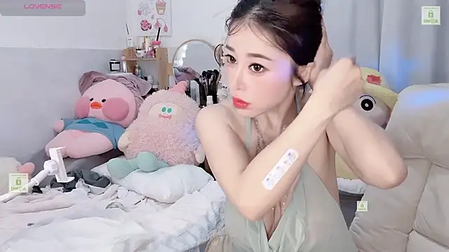 Carly 1 online show from April 2026 02:27:01 AM