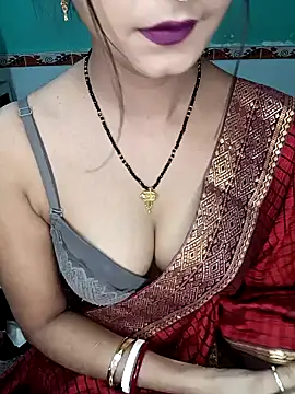 Diamond queeen online show from February 2025 10:34:02 PM