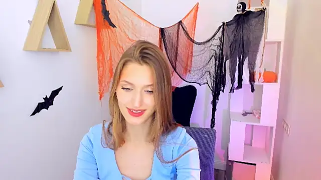 NaturalBeaty online show from October 2025 03:40:02 AM