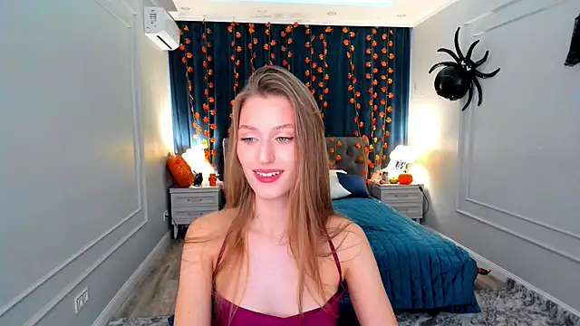 NaturalBeaty online show from October 2025 04:24:02 AM