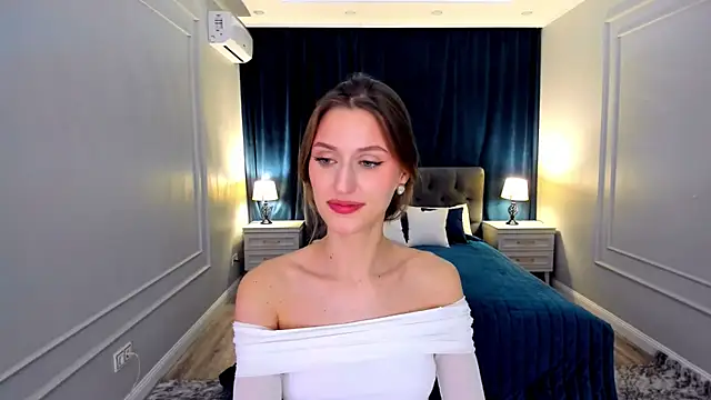 NaturalBeaty online show from November 2025 03:51:04 AM