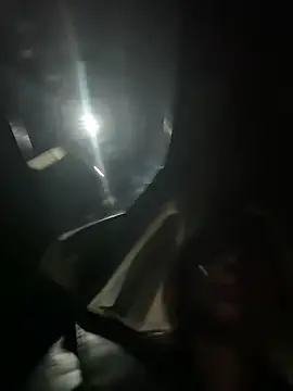 Diamond Bunny  online show from November 2025 04:00:01 PM