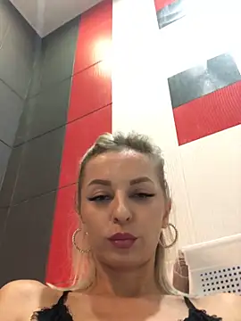 Diamond Bunny  online show from October 2025 12:39:02 PM