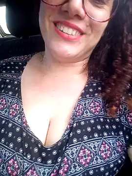litha luna online show from December 2024 09:04:02 PM
