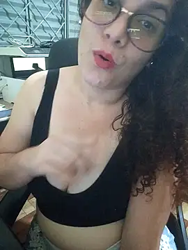 litha luna online show from December 2024 07:43:01 AM