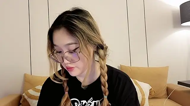 Jennatyan online show from March 2026 08:14:01 AM