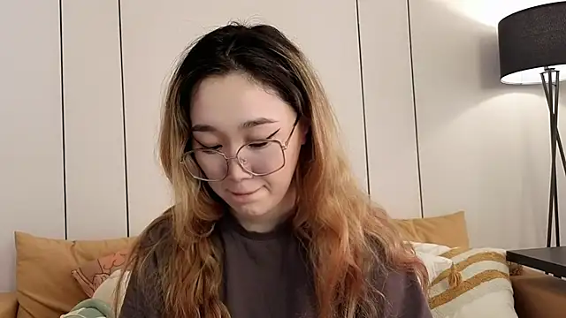 Jennatyan online show from March 2026 07:19:01 AM