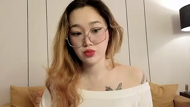 Jennatyan online show from March 2026 04:54:02 AM