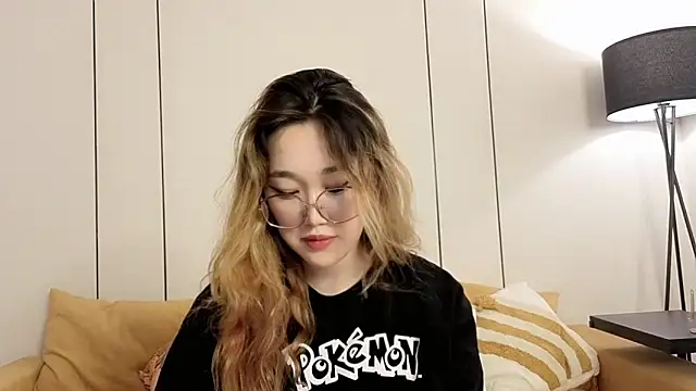 Jennatyan online show from March 2026 07:19:01 AM