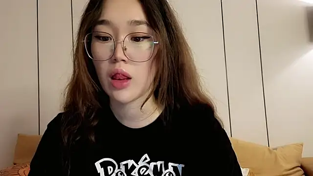 Jennatyan online show from May 2026 04:21:02 AM