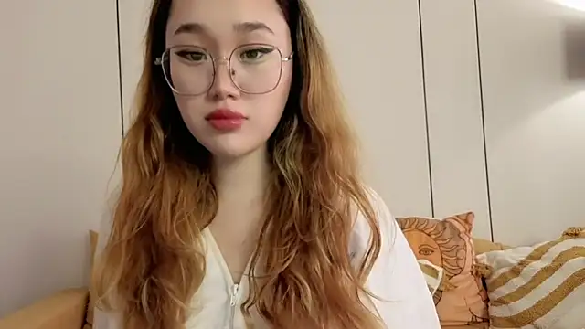 Jennatyan online show from April 2026 06:49:02 AM