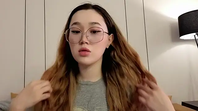 Jennatyan online show from March 2026 09:22:01 AM