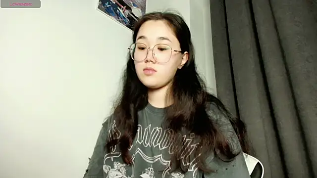 Snapshot of Jennatyan chatting on March 2025 06:16:01 PM Jennatyan online show from March 2025 06:16:01 PM