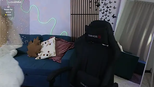 Mel Nelson online show from December 2025 07:51:01 AM