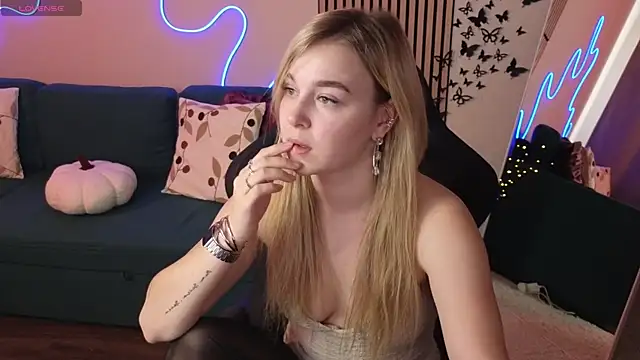 Mel Nelson online show from October 2025 06:43:02 AM