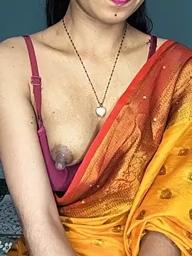 cute simmy0 online show from June 2026 02:47:01 PM