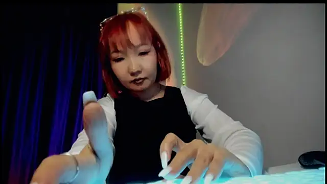 himeros goddess online show from October 2025 08:26:02 AM