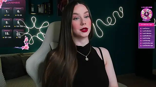 katie taylorr online show from October 2025 02:02:02 AM