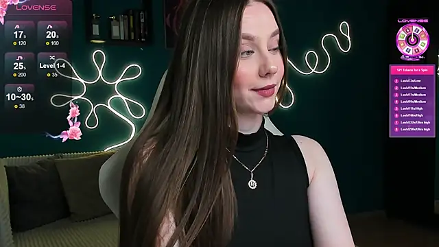 katie taylorr online show from October 2025 10:22:01 PM