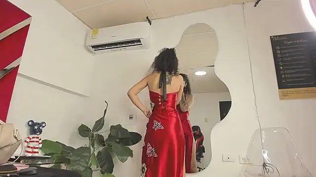 Snapshot of Milanxht chatting on October 2025 05:42:02 PM Milanxht online show from October 2025 05:42:02 PM