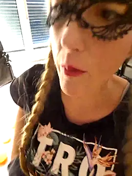 Hexe12346 online show from November 2025 12:31:01 PM