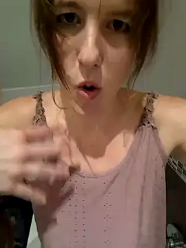 Hexe12346 online show from March 2025 07:01:02 PM