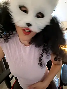 Hexe12346 online show from March 2026 03:47:01 PM