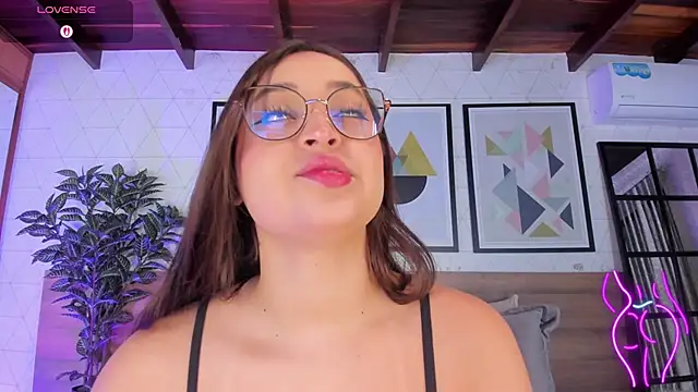 MiaKay1 online show from January 2026 03:32:01 AM