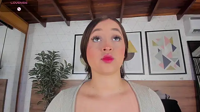 MiaKay1 online show from November 2025 03:32:02 AM