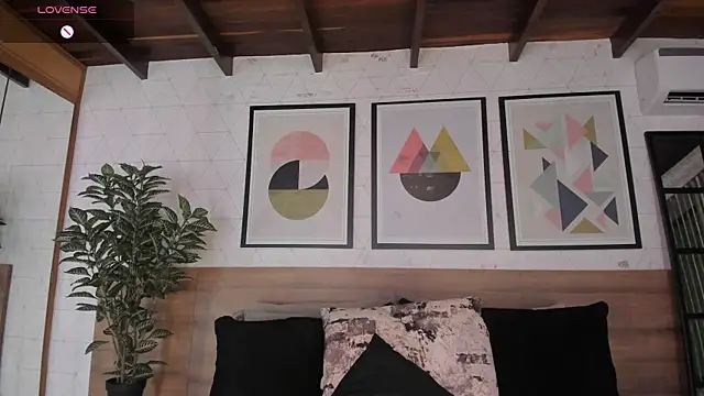 MiaKay1 online show from October 2025 03:40:02 AM