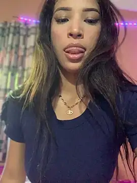 Snapshot of Nicole_cute1 chatting on December 2024 07:00:02 PM Nicole cute1 online show from December 2024 07:00:02 PM