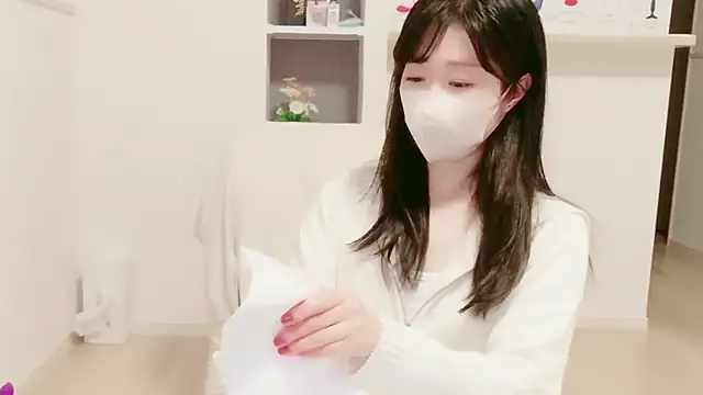 IORio2 online show from April 2026 05:52:02 PM