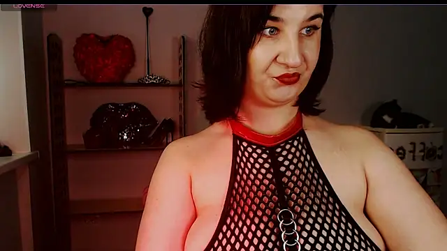 Snapshot of Goddess_Sophie chatting on September 2025 07:31:01 AM Goddess Sophie online show from September 2025 07:31:01 AM