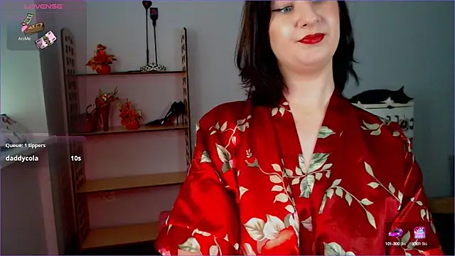 Snapshot of Goddess_Sophie chatting on October 2025 06:59:02 AM Goddess Sophie online show from October 2025 06:59:02 AM