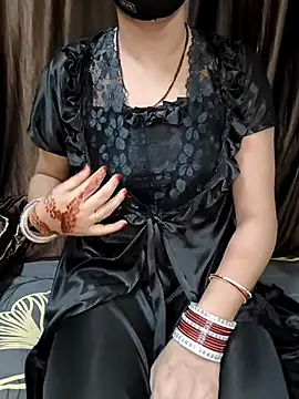 kaveerpooja947 online show from October 2025 05:17:01 PM