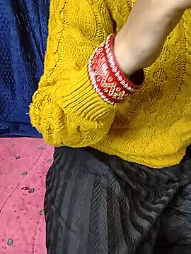 kaveerpooja947 online show from January 2026 04:13:02 PM