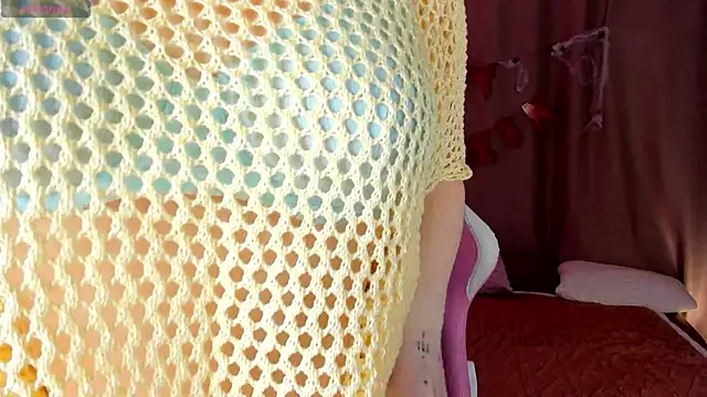 Colleen Blake online show from October 2025 05:03:01 PM