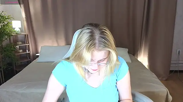 Colleen Blake online show from April 2026 05:00:02 PM