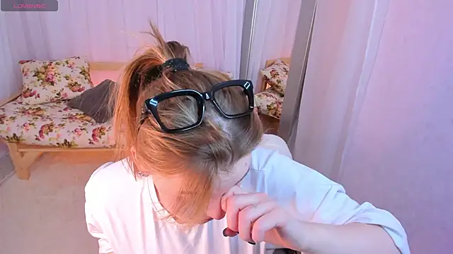 Colleen Blake online show from February 2026 04:03:02 PM