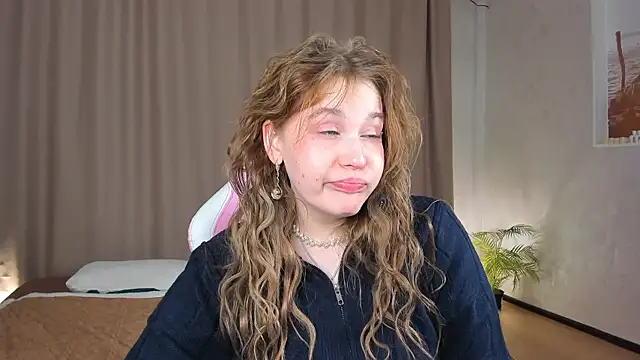 Colleen Blake online show from October 2025 03:57:01 PM