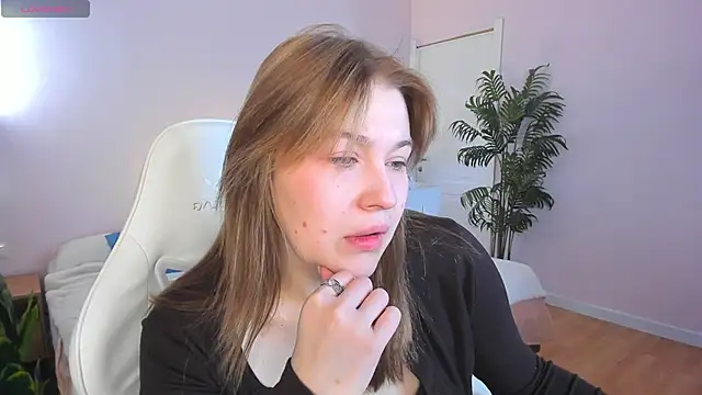 Colleen Blake online show from February 2026 05:23:02 PM