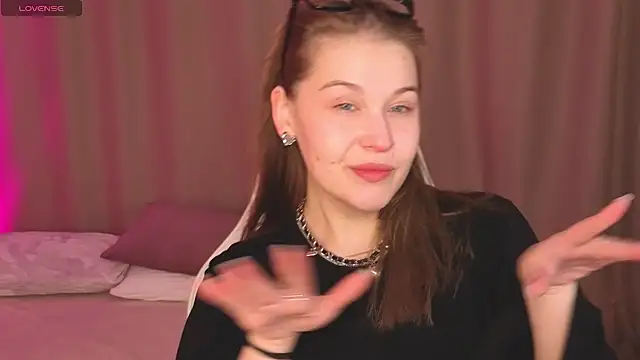 Colleen Blake online show from March 2026 05:09:01 PM