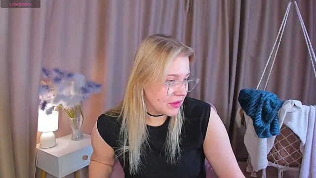 Colleen Blake online show from May 2026 05:06:01 PM