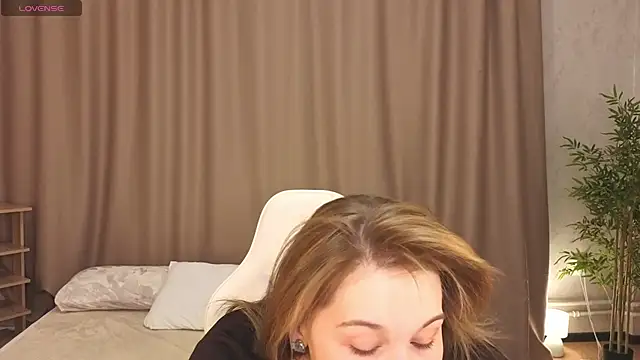 Colleen Blake online show from March 2026 04:51:01 PM